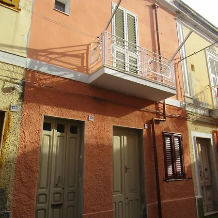 Casa Danero U Dabassu - Centro Storico Di Appartamento *